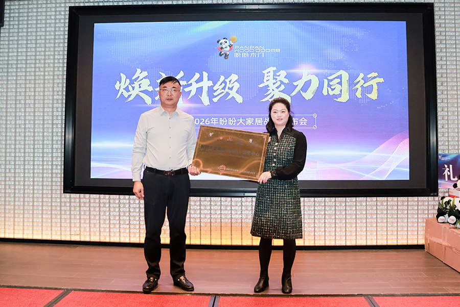 1764728088185469.jpg 3.jpg